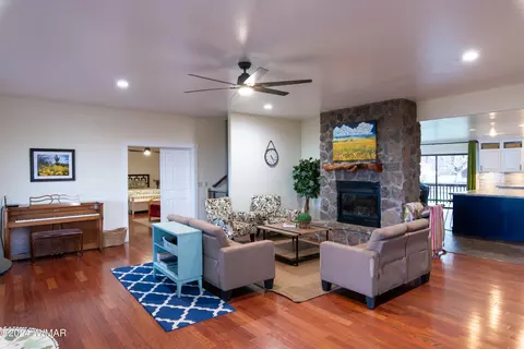 Living - 1127 Timberline Dr, Eagar, AZ 85925 photo 1 of 9