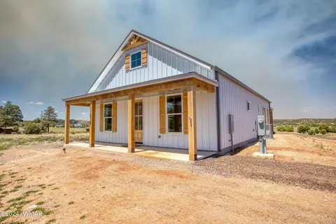 6728 Perkins Ln, Show Low, AZ 85901