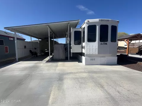 8227 Bogie Loop #231, Show Low, AZ 85901