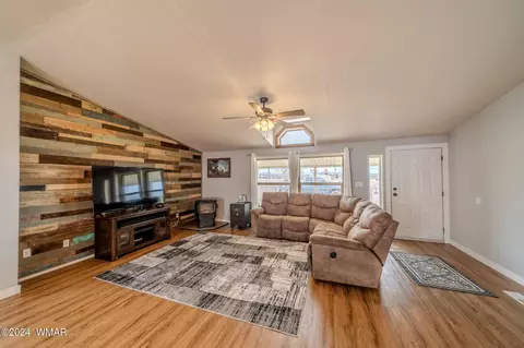 1864 Crystal Ln, Springerville, AZ 85938 photo 16