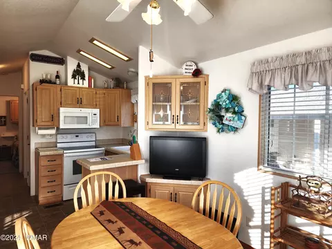 8246 Bogie Loop, Show Low, AZ 85901 photo 20