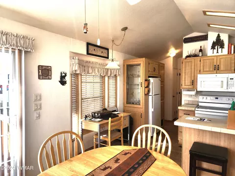 8246 Bogie Loop, Show Low, AZ 85901 photo 21