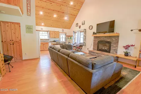Living - 4 County Rd, Greer, AZ 85927 photo 4 of 4