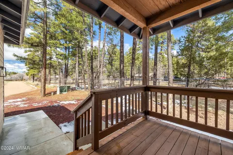 Exterior - 469 N Megans Loop, Lakeside, AZ 85929 photo 4 of 12