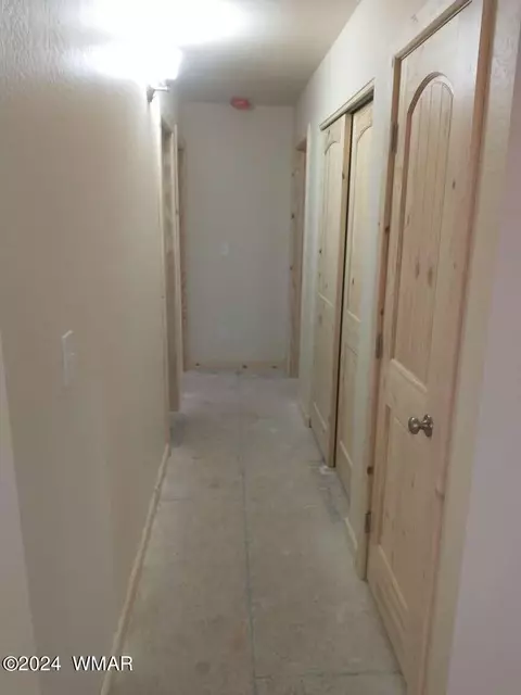 Entry Way - 2224 Forest Ln, Overgaard, AZ 85933 photo 2 of 2