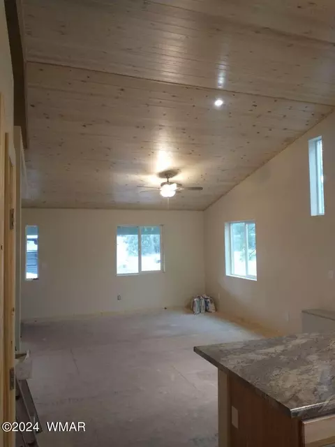Living - 2224 Forest Ln, Overgaard, AZ 85933 photo 1 of 1