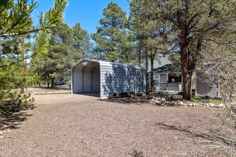 Exterior - 2063 Chipmunk Xing, Overgaard, AZ 85928 photo 10 of 12