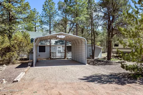 Exterior - 2063 Chipmunk Xing, Overgaard, AZ 85928 photo 11 of 12