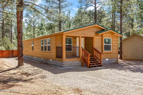 2892 Pine Rim Rd, Overgaard, AZ 85933