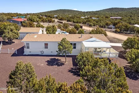 31 County Road 3205, Vernon, AZ 85940