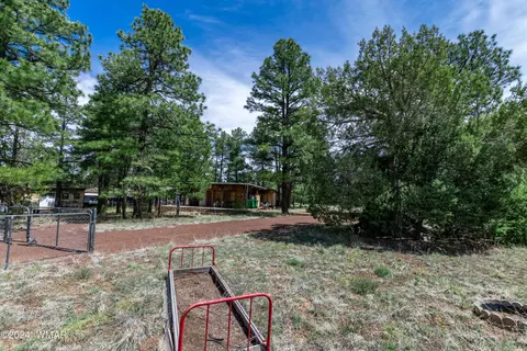 481 S 8th St, Show Low, AZ 85901
