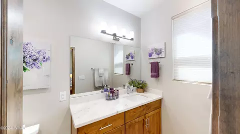 Bath - 2963 Jacks Rd, Lakeside, AZ 85929 photo 7 of 13