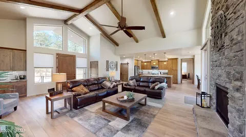 Living - 2963 Jacks Rd, Lakeside, AZ 85929 photo 1 of 7