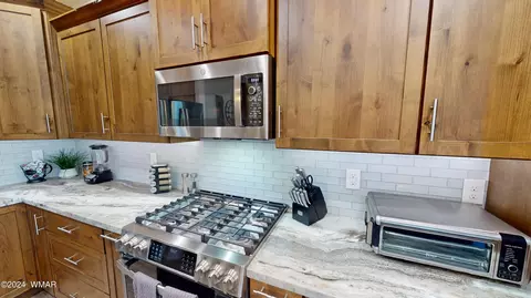 Kitchen - 2963 Jacks Rd, Lakeside, AZ 85929 photo 6 of 10