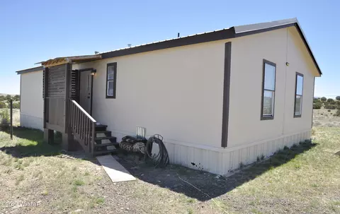 112 Ranch Dr, Concho, AZ 85924 photo 2