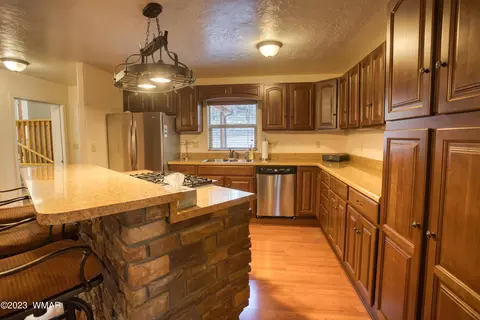 Kitchen - 2 County Road N2148, Alpine, AZ 85920 photo 1 of 4