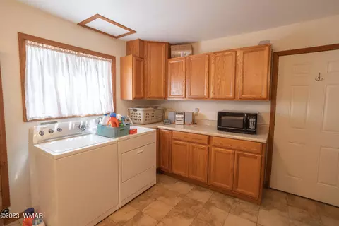 Kitchen - 2 County Road N2148, Alpine, AZ 85920 photo 4 of 4