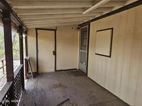 3680 Enchanted Forest Dr, Overgaard, AZ 85933 photo 9