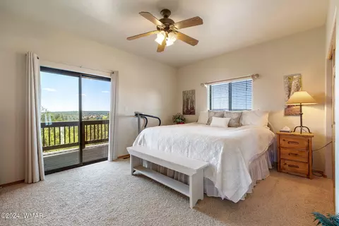 Bedroom - 2749 Apollo Cir, Overgaard, AZ 85933 photo 3 of 5
