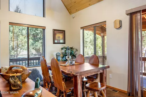 Dining - 2749 Apollo Cir, Overgaard, AZ 85933 photo 1 of 2
