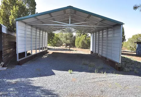 Exterior - 89 Harry Dr, Concho, AZ 85924 photo 11 of 18