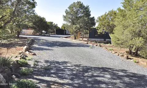 Exterior - 89 Harry Dr, Concho, AZ 85924 photo 5 of 18