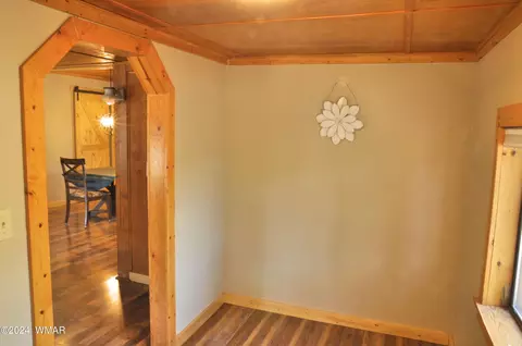 Entry Way - 89 Harry Dr, Concho, AZ 85924 photo 1 of 3