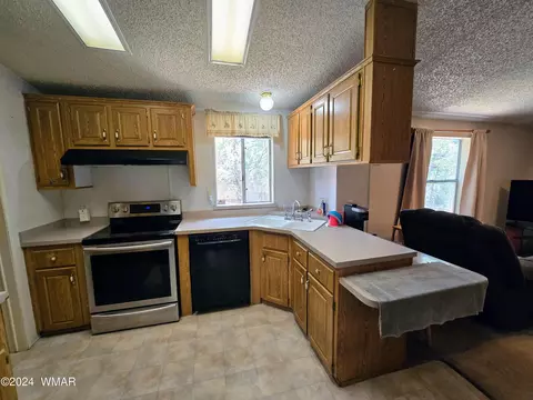 3060 Chevelon Rd # B, Overgaard, AZ 85928 photo 5