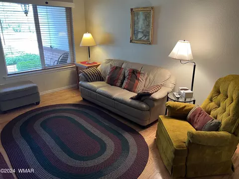 Living - 7 Putter Ln, Concho, AZ 85924 photo 1 of 2