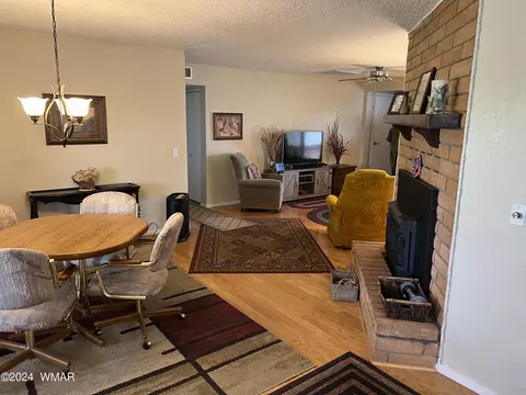 Dining - 7 Putter Ln, Concho, AZ 85924 photo 1 of 2