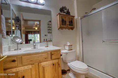Bath - 2346 S Buffalo Loop, Overgaard, AZ 85933 photo 1 of 2