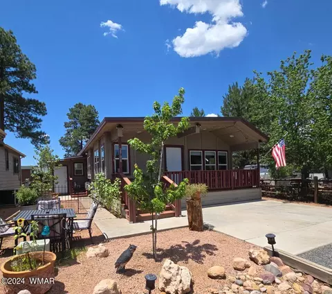 2708 Stagecoach Blvd, Overgaard, AZ 85928