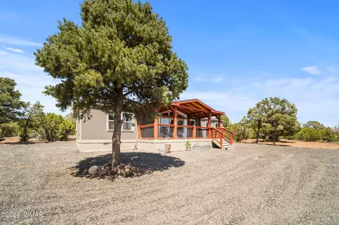 22 County Road N3027, Vernon, AZ 85940