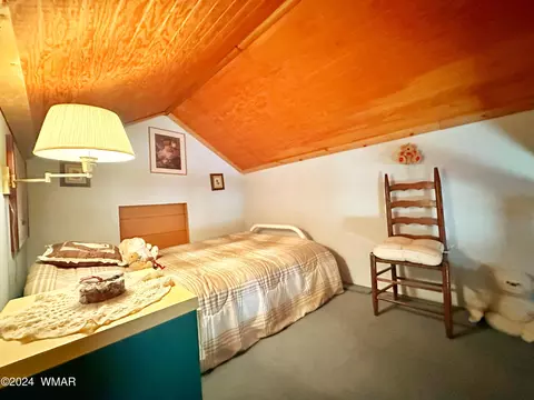 Bedroom - 2815 Pine Hill Dr, Overgaard, AZ 85933 photo 1 of 3