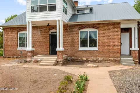 Exterior - 786 S Harless St, Eagar, AZ 85925 photo 4 of 12