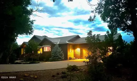 2011 S Highline Dr, Show Low, AZ 85901