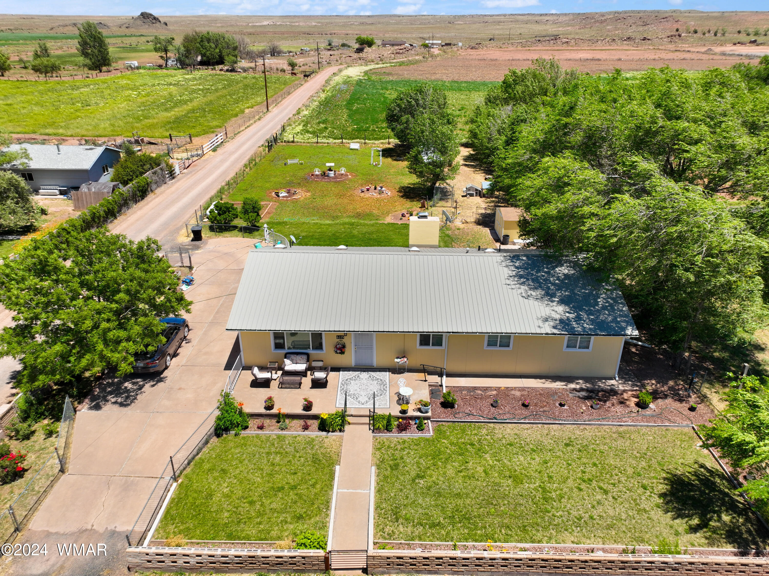 6419 Country Rd  