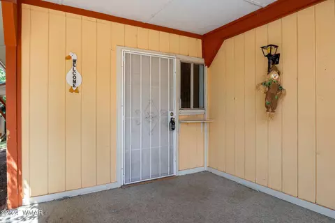 3490 Deer Track Trl, Overgaard, AZ 85933 photo 6