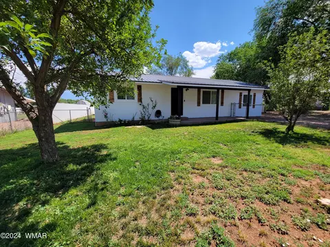 109 W Willow Ln, Taylor, AZ 85939