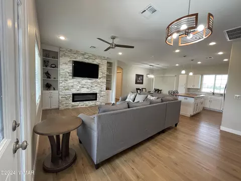 Living - 512 3rd Pl, Eagar, AZ 85925 photo 1 of 2