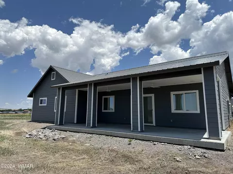 Exterior - 512 3rd Pl, Eagar, AZ 85925 photo 4 of 7