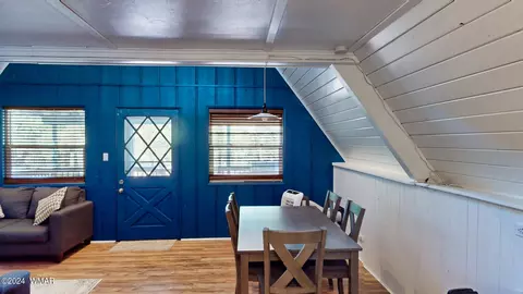 2111 Blue Jay Rd, Overgaard, AZ 85933 photo 7