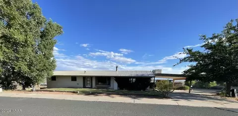 1210 W Greer Ave, Holbrook, AZ 86025