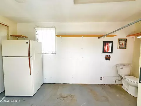2713 Whiskey Rd, Overgaard, AZ 85933 photo 6