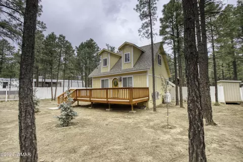 Exterior - 2150 Wildflower Rd, Overgaard, AZ 85933 photo 2 of 2