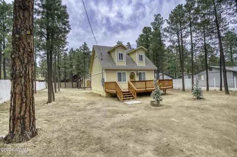 2150 Wildflower Rd, Overgaard, AZ 85933