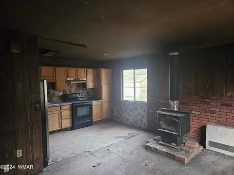 2877 Big Pine Rd, Overgaard, AZ 85933
