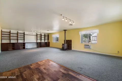 Living - 180 E 1st S St, Snowflake, AZ 85937 photo 3 of 4