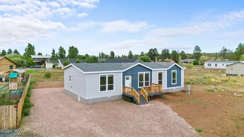 5350 Lake Dr, Lakeside, AZ 85929
