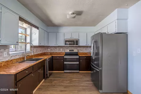 286 E 1st Ave, Eagar, AZ 85925 photo 21